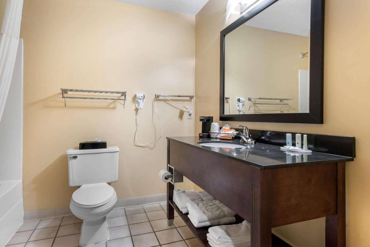 Quality Inn & Suites Lebanon I-65 Ngoại thất bức ảnh